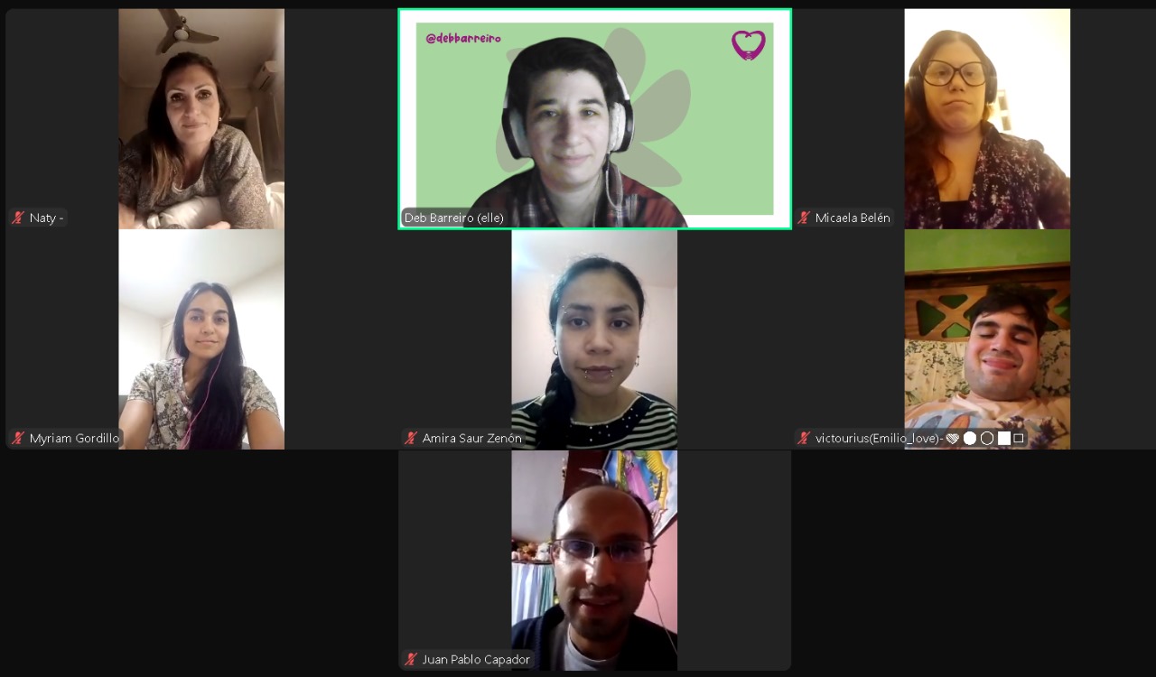 Sesión de zoom sobre diálogos conscientes, hay 6 personas en la reunión con cámaras encendidas, la captura se ve de una forma horizontal